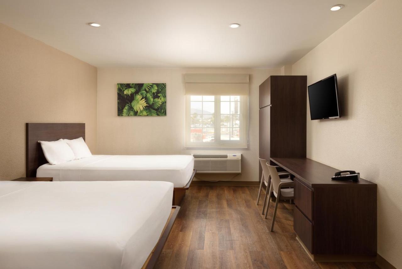 Extended Suites Mexicali Catavina Экстерьер фото