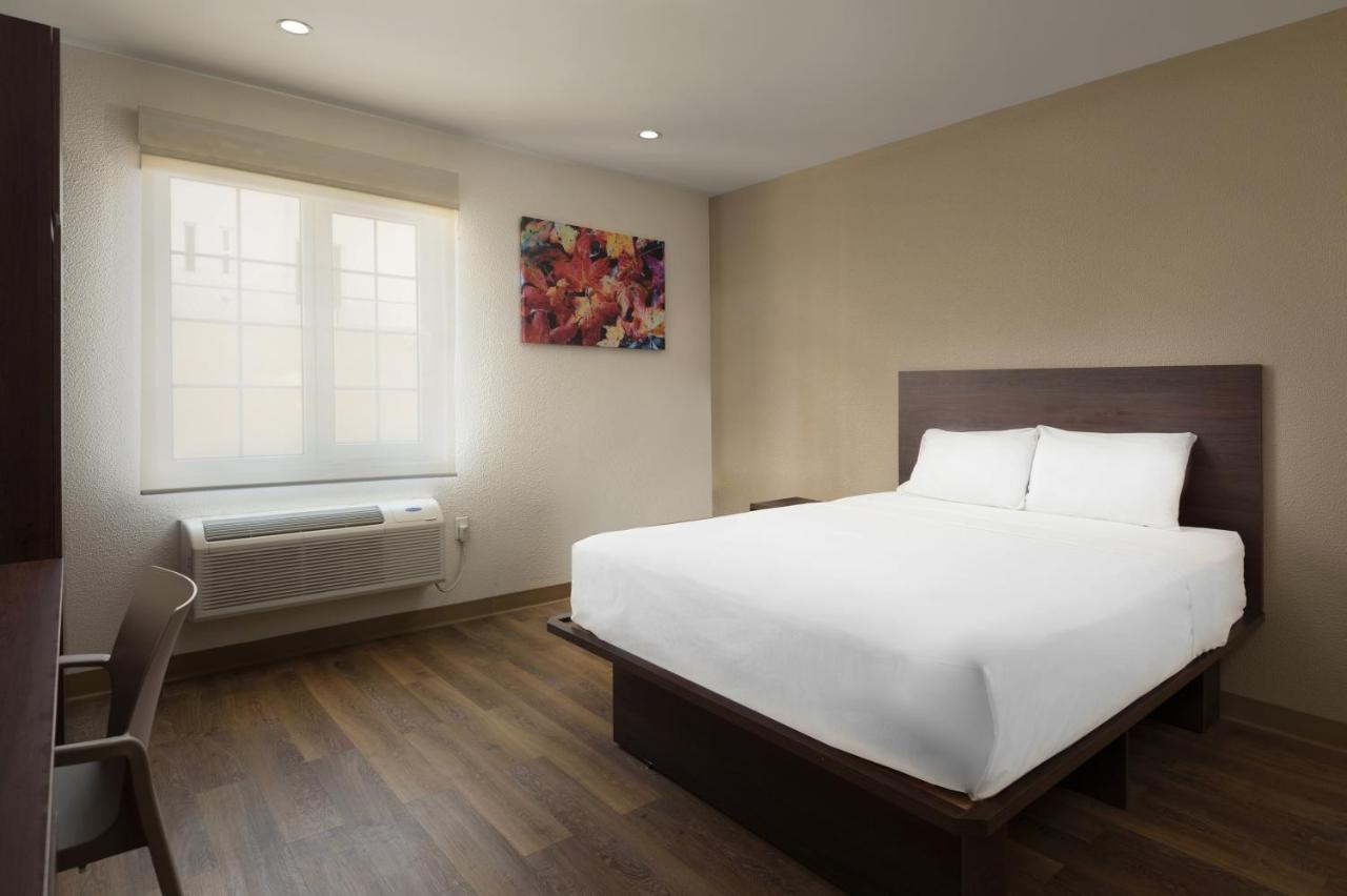 Extended Suites Mexicali Catavina Экстерьер фото